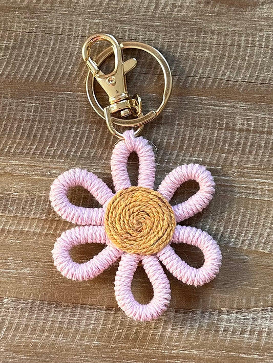 Daisy keychain